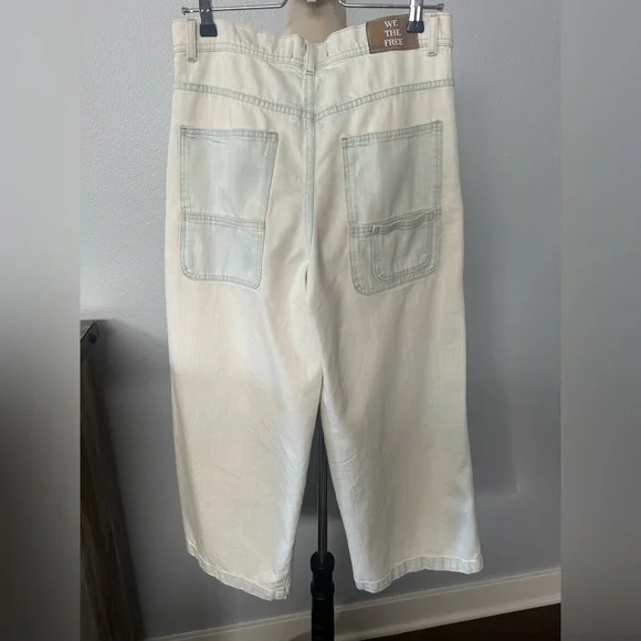 Free People Piper Mid-Rise Crop Wide-Leg Jeans. - Picture 3 of 11